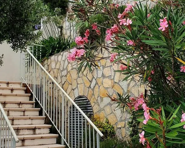 La Terrazza Di Monaco 公寓 卡普戴尔